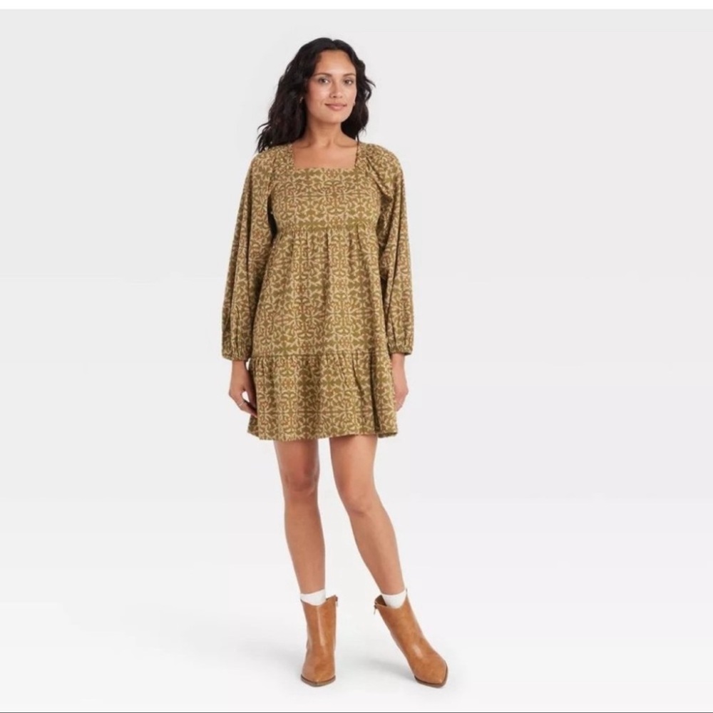 Universal Thread Balloon long Sleeve Shift Dress